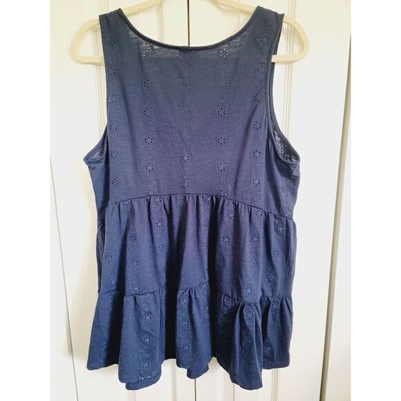Torrid 2 Top Navy Blue Sleeveless Babydoll Eyelet‎ 2X Part Button - Picture 2 of 6